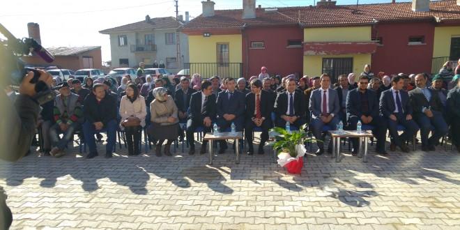 Kasabamzdaki ehit Ahmet ZTRK lkokuluna yaplan ilave dersliklerin al ve Ktphane Al Trenle Yapld